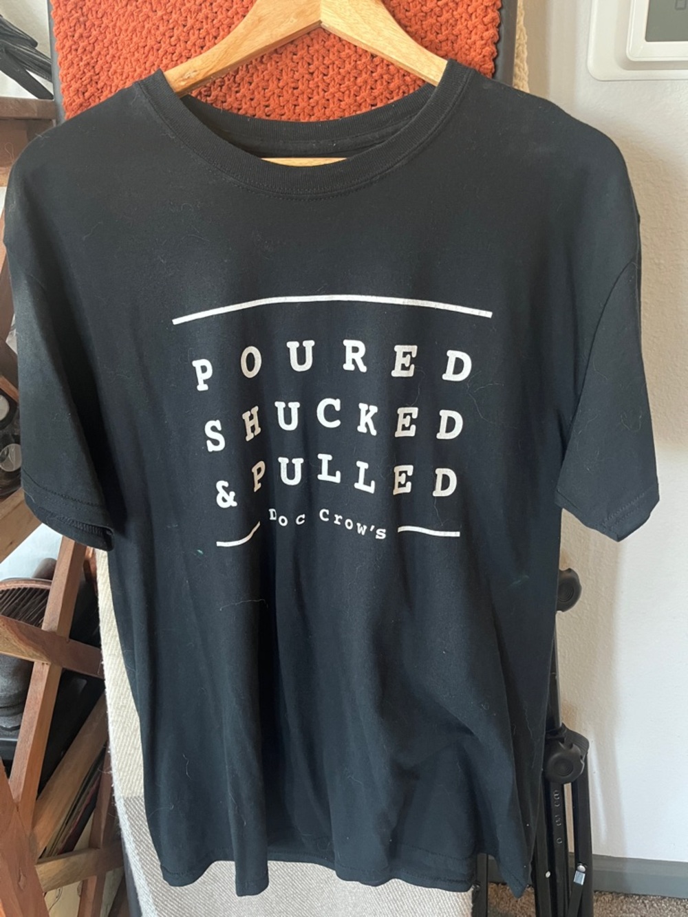 Gildan Black Short-Sleeve Tee with White Poured Shucked & Pulled Print